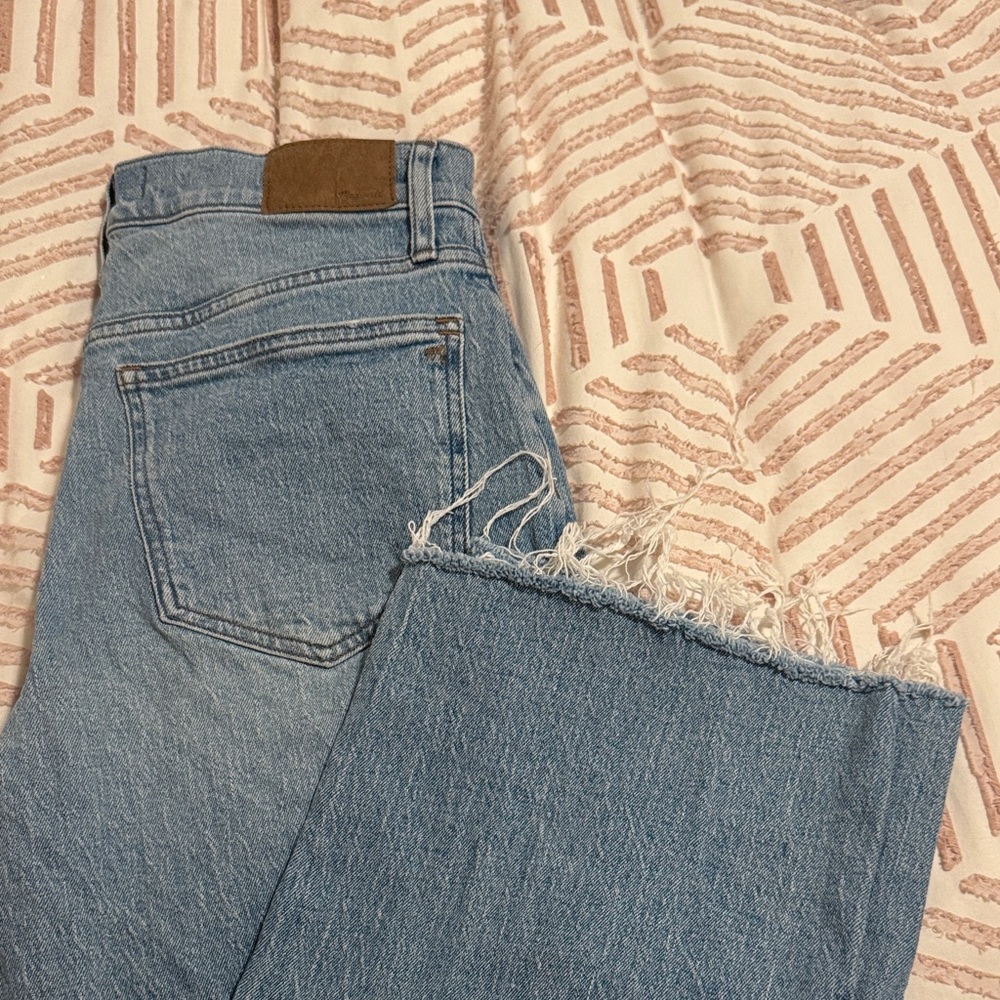 Madewell Jeans - Size 29T - Perfect vintage wide leg jean